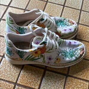Floral Canvas Women's Sneakers